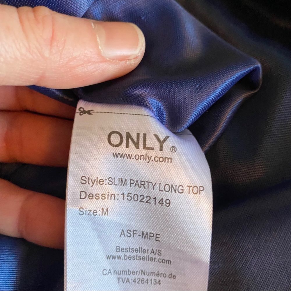 NWT beautiful blue Only sequinned tank top - Picture 9 of 13